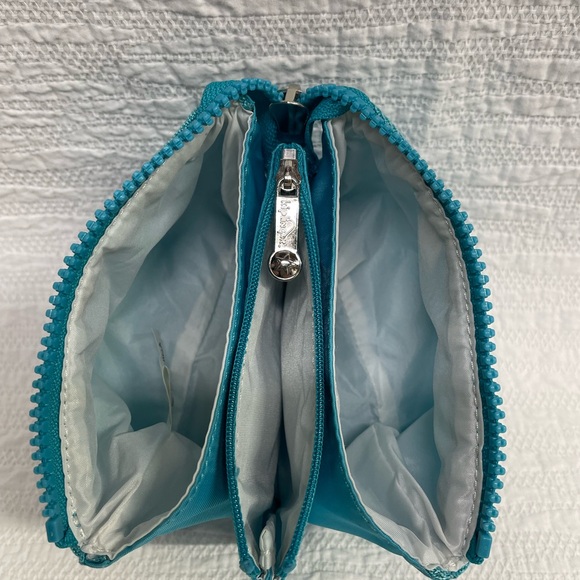 Kipling pouch - Picture 3 of 4